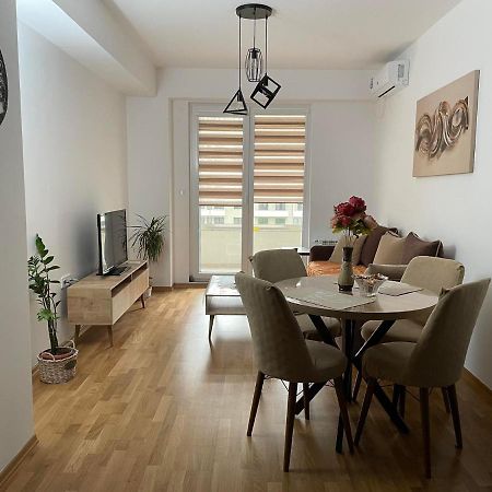 Golden Apartments Skopje Ngoại thất bức ảnh