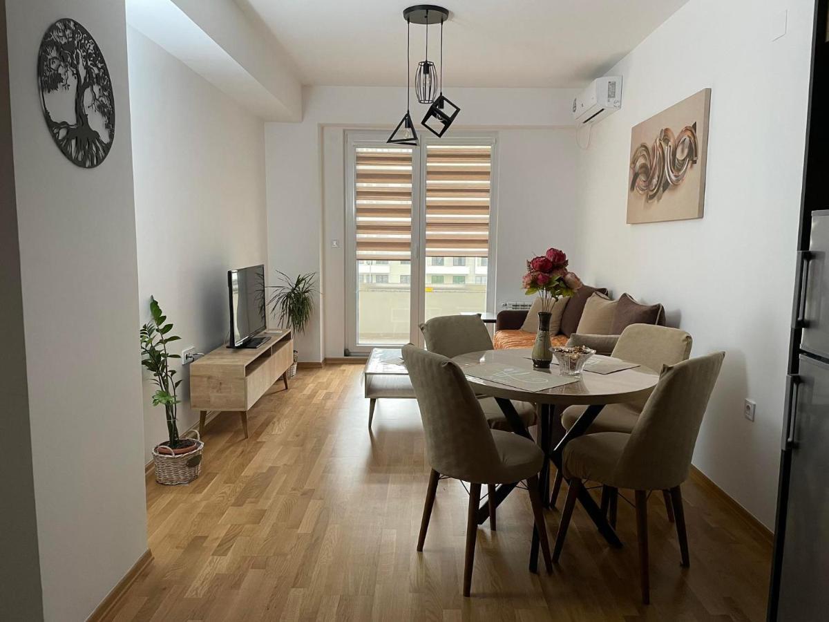 Golden Apartments Skopje Ngoại thất bức ảnh